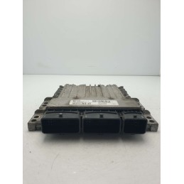 S180153104A 237102426R Centralina ECU motore Renault Megane III serie Sportour 2013 1.5dci k9ka6