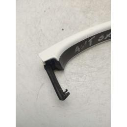 Maniglia esterna portiera anteriore sinistra bianco Citroen C3 1.5 YH01 2019 qualche graffio 