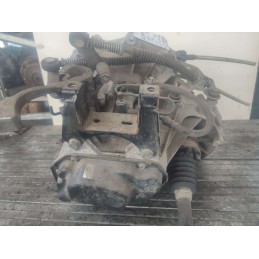 Cambio Volkswagen Polo (9N) 1.2 16v 64cv/47kw 2001-12 (02T301903K)pos N3