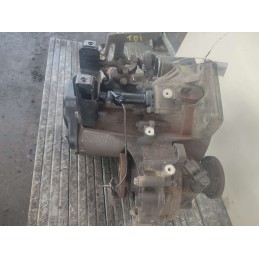 Cambio Volkswagen Polo 1.4tdi 75cv 2003 pos N3