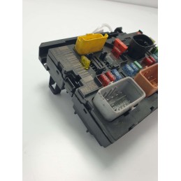 9661086980 centralina scatola fusibili Peugeot 207 MK1 1.4 benzina 2006-09