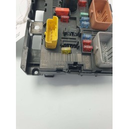 9661086980 centralina scatola fusibili Peugeot 207 MK1 1.4 benzina 2006-09