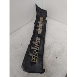 7700838239 paraurti posteriore Renault Megane Coach MK1 2001-03 colore nero graffi da parcheggio