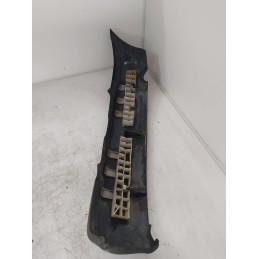 7700838239 paraurti posteriore Renault Megane Coach MK1 2001-03 colore nero graffi da parcheggio