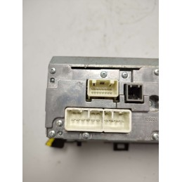86140-0D010 autoradio stereo lettore CD Toyota Yaris XP130 C MK3 1.0 benzina 5P 2014 predisposizione navigatore GPS