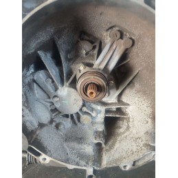 Cambio Ford Fiesta 1.8d...