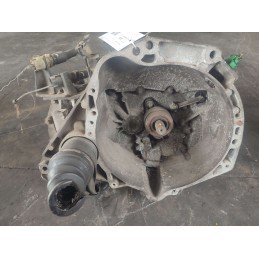 Cambio Nissan Micra K12...