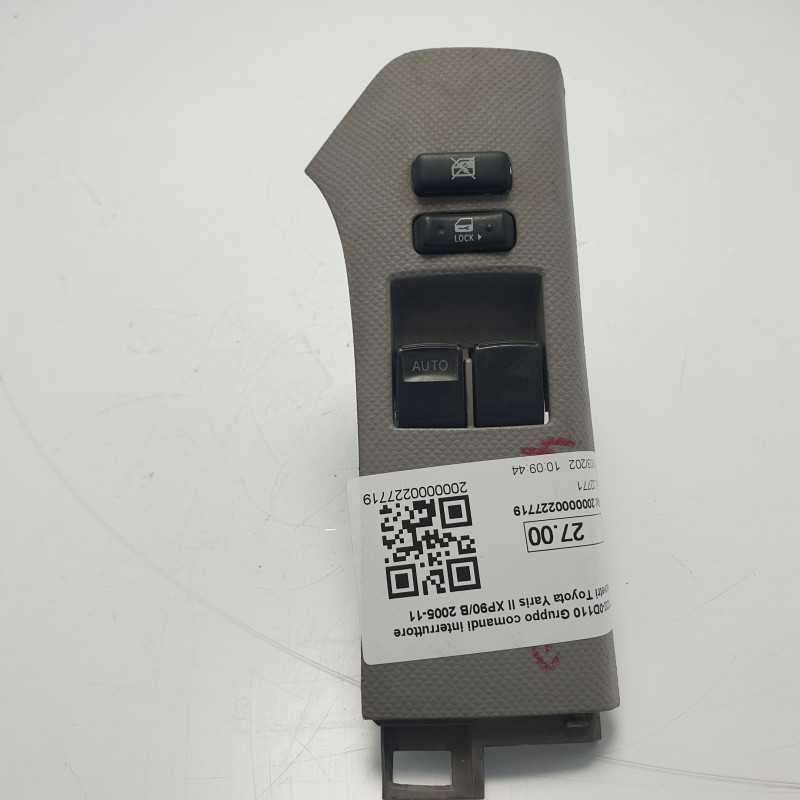 74232-0D110 Gruppo comandi interruttore alzavetri Toyota Yaris II XP90/B 2005-11