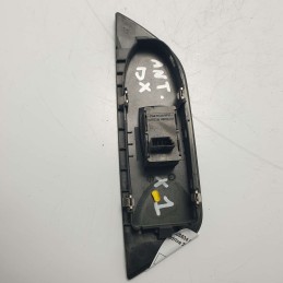 6935534 Interruttore alzavetro ant dx BMW X1 Sdrive 20D 2.0 N47D20C 2010