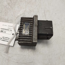 9640469680 centralina relè preriscaldamento candelette  Renault Laguna Megane Scenic Peugeot 207