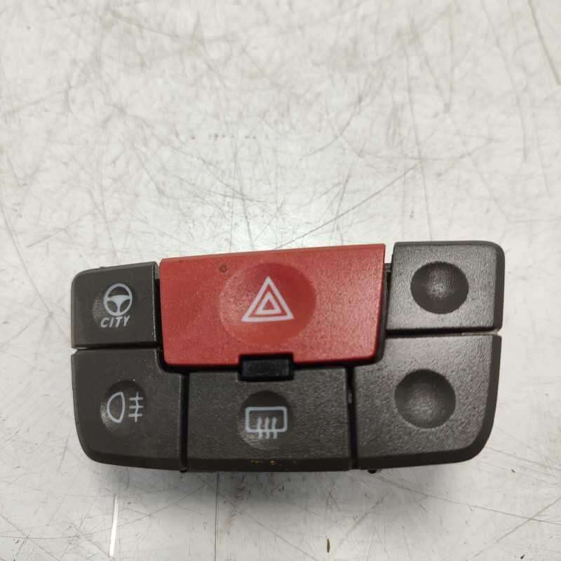735357113 pulsantiera interruttori comandi 4 frecce Fiat Panda 2° serie 168 2004-12