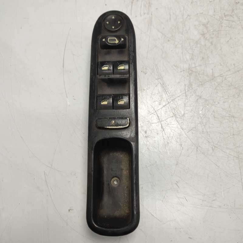 53269704 Pulsantiera interruttore alzavetri alzacristalli Peugeot 307 2004-12