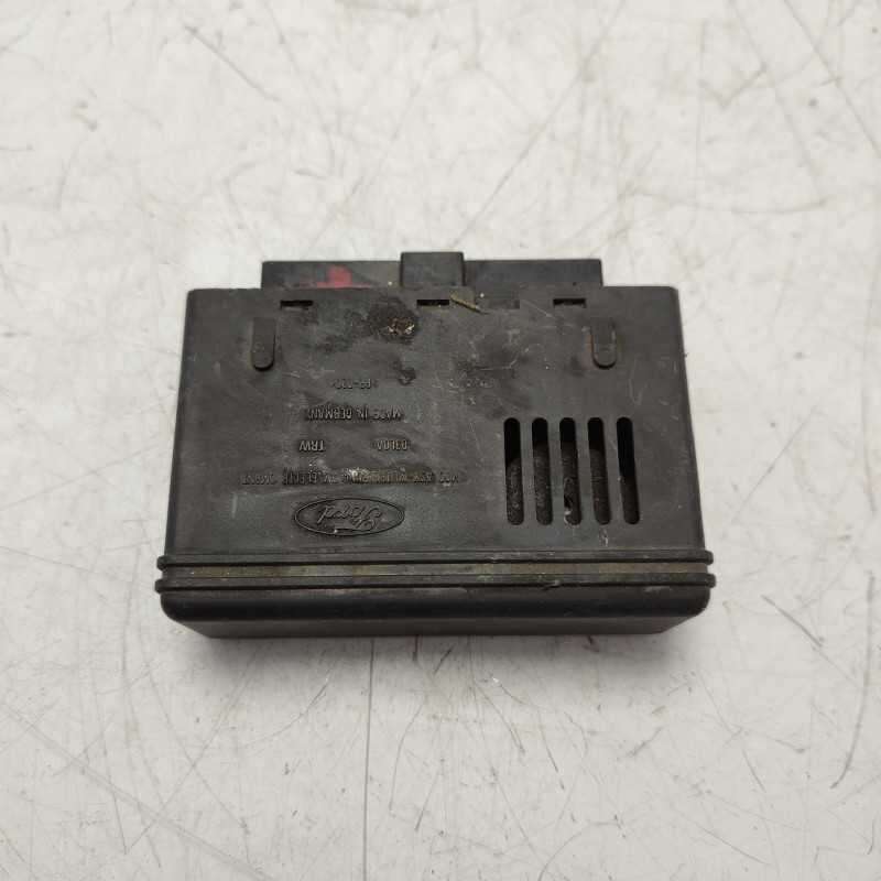 98AG14K150AF centralina ecu relè scatola fusubili Ford Focus MK1