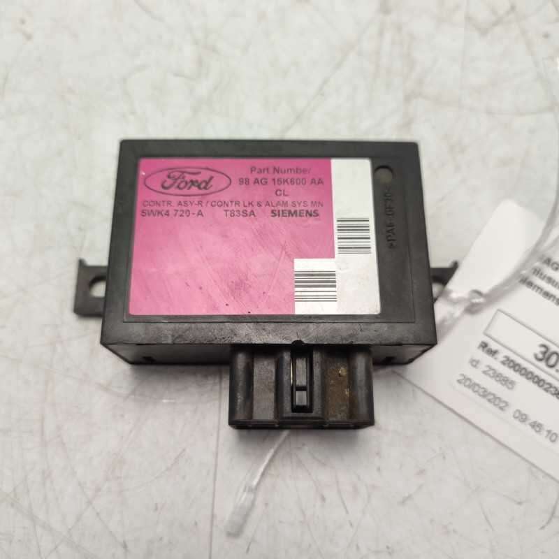 98AG15K600AA centralina ecu modulo controllo chiusura centralizzata Ford Focus MK1 1998-05 Siemens