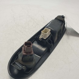 8200084005 pulsantiera interruttore comando alzavetro alzacristallo Renault Clio 2001-05 anteriore destra