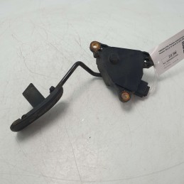 18002AX700 Pedale...