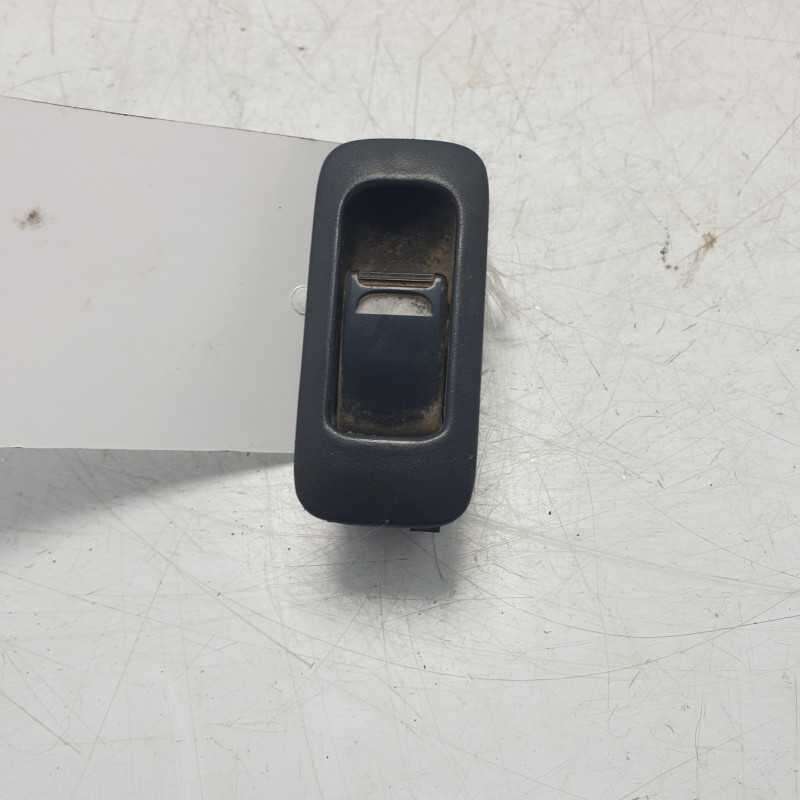 37995-75F0 Pulsante interruttore alzavetro post sx Suzuki Grand Vitara 2.0d RHW 4X4 2004