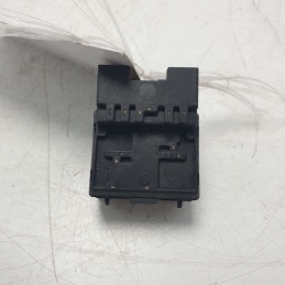 A223 Interruttori pulsanti alzavetro alzacristalli Fiat Uno 1.1b 160a3000 1992