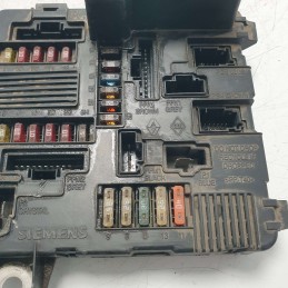 8200306032 Centralina body computer portafusibili Renault Scenic 1.9d 2003-10