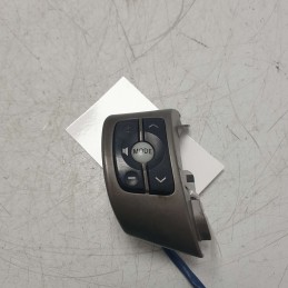75B412 Interruttori pulsanti comandi al volante Toyota Yaris II P1F XP90/B 2005-11