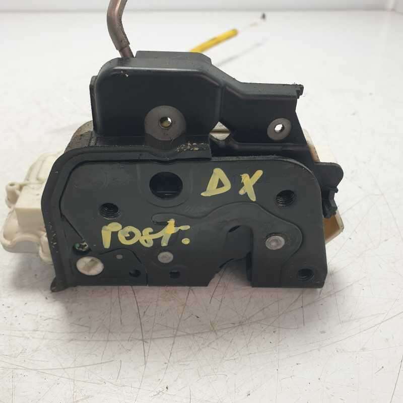 8E0839016AA serratura chiusura elettrica Audi A4 8E B7 1.9 D 116CV 2005 portiera posteriore destra 7pin