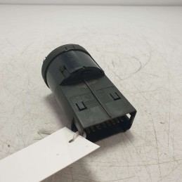 8E0941531C comando interruttore commutatore luci fari Audi A4 8E B7 1.9 D 116CV 2005