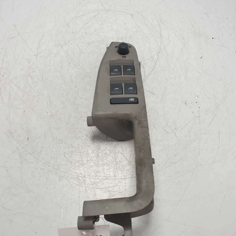 8E1867171 pulsantiera interruttori comandi alzavetri alzacristalli Audi A4 8E B7 1.9 D 116CV 2005 anteriore sinistro