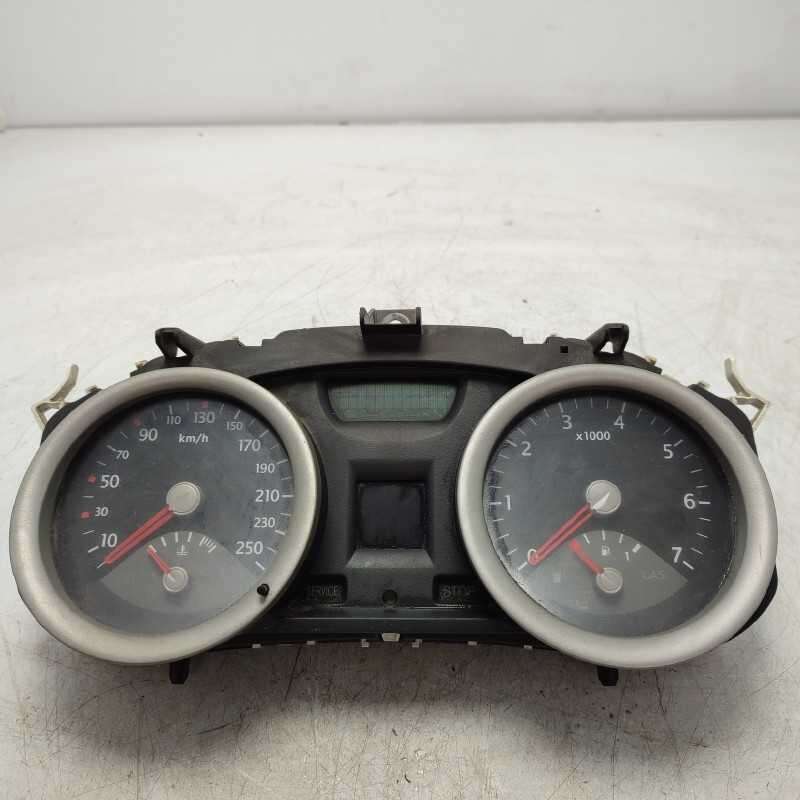 8200364015 quadro strumenti contachilometri Reanult Megane Scenic MK2 1.9 DCI 2002-10