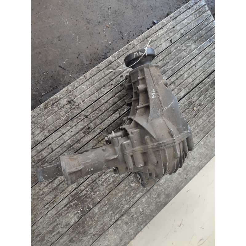 differenziale anteriore Mercedes ML 3.0 D 140 kW automatico anno 2007 ( 4460-310-034 ) pos M5