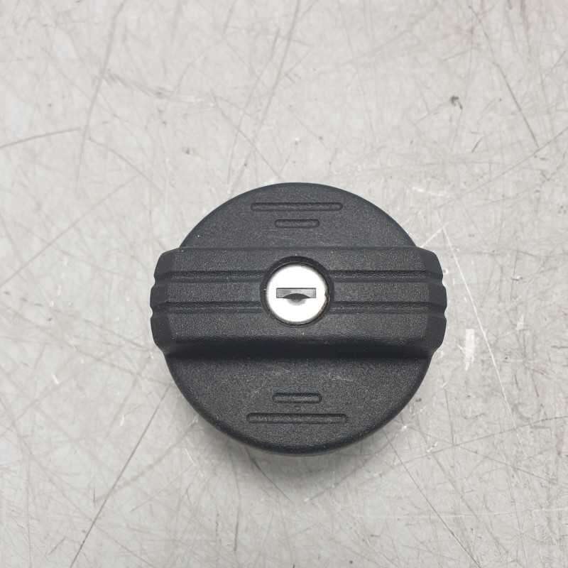 610002 tappo serbatoio carburante Bmw Mercedes vari modelli Sispa 2 chiavi dotazione