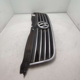 MASCHERINA CALANDRA VOLKSWAGEN PASSAT B5 2001 3B0853651L USATA 