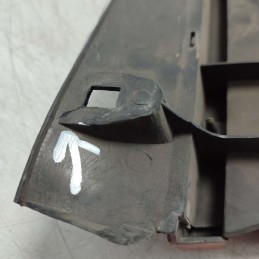 MASCHERINA CALANDRA PEUGEOT 205 USATA CON LEGGERA IMPERFEZIONE ROSSO 27026 