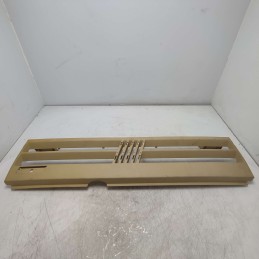 MASCHERINA CALANDRA FIAT UNO CS NUOVO NON ORIGINALE MANCA FREGIO CENT E SCRITTA FIAT 