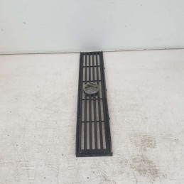 MASCHERINA CALANDRA VOLKSWAGEN LT35 1985-93 281853653 USATA