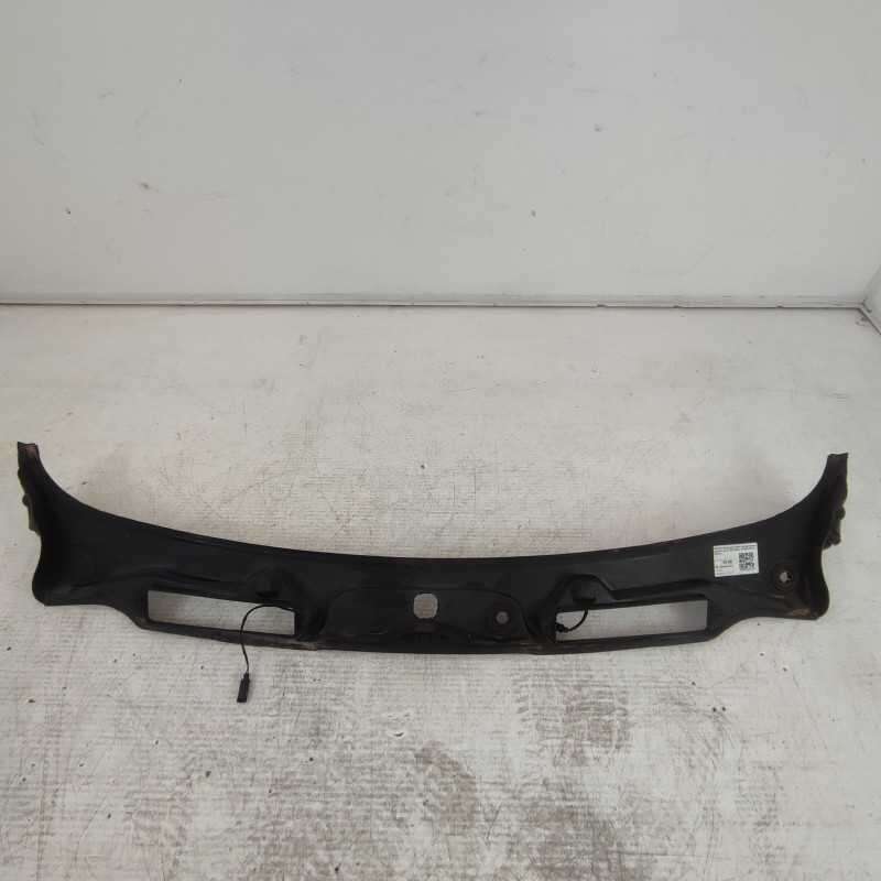 15677210 Griglia gocciolatoio sottoparabrezza ant BMW serie 1 E87 2004-11 COMPLETA DI UGELLI