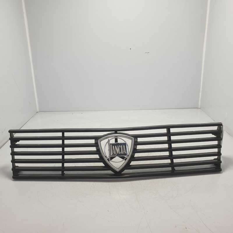 MASCHERINA CALANDRA EPOCA LANCIA BETA BERLINA 2° SERIE 1972-84 NUOVA NON ORIGINALE