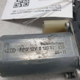 0130821939 Motorino alzavetro alzacristalli anteriore destro Ford Fiesta V serie 1.4tdi 2002-08