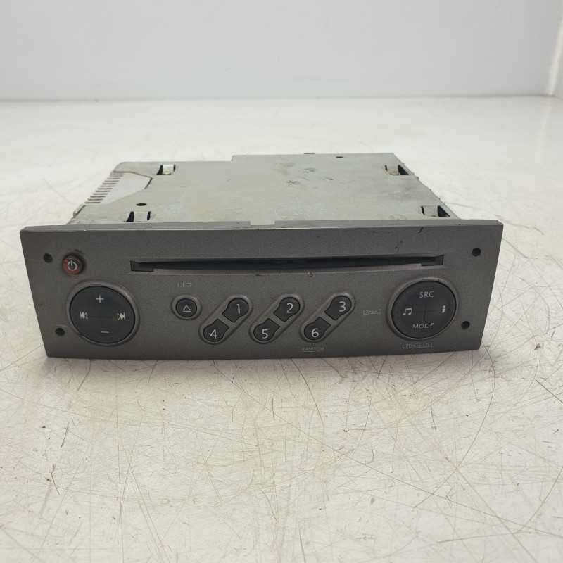 8200550822 autoradio stereo lettore CD Renault Megane Scenic MK2 2002-10 NO CODICI