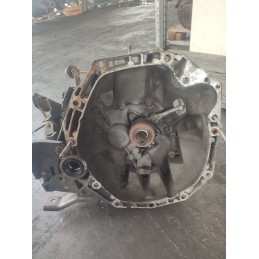 cambio Renault Modus 1.5 D 5 marce 55 kW 2008-13 ( K9K67, 8200459672, 8200977061, 8200934988 ) pos I3