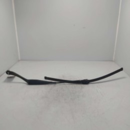 A2048200144 braccio asta tergicristallo destro Mercedes W204 Classe C 220 CDI cod mot 646811 2008