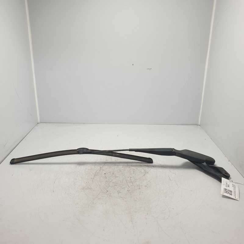 A2048200344 braccio asta tergicristallo sinistra Mercedes W204 Classe C 220 CDI cod mot 646811 2008