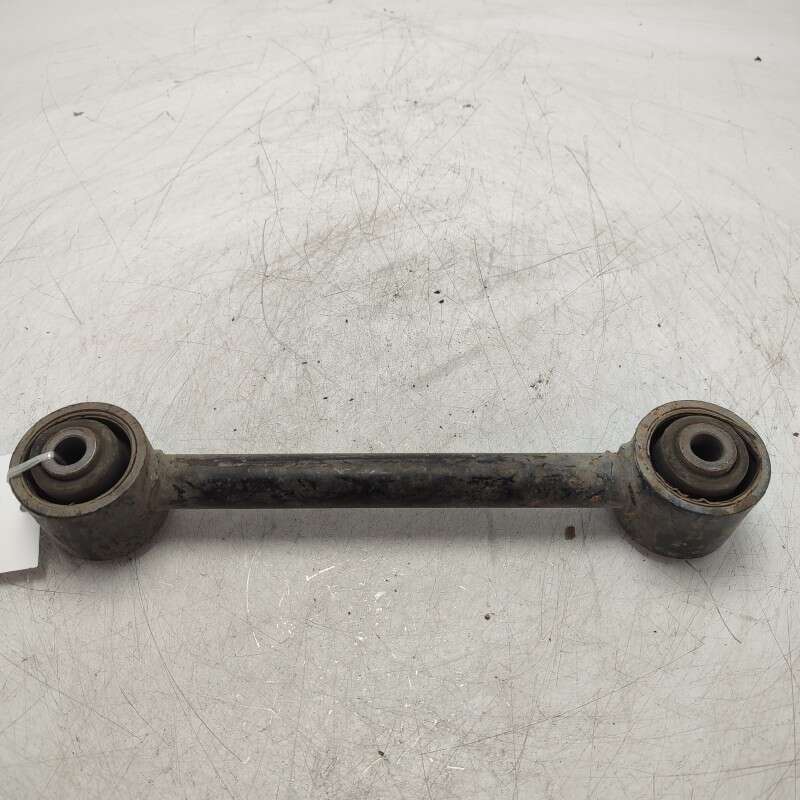 Braccio puntone oscillante sosp sup post bilaterale Nissan Terrano 4x4 FUORISTRADA 2000-06