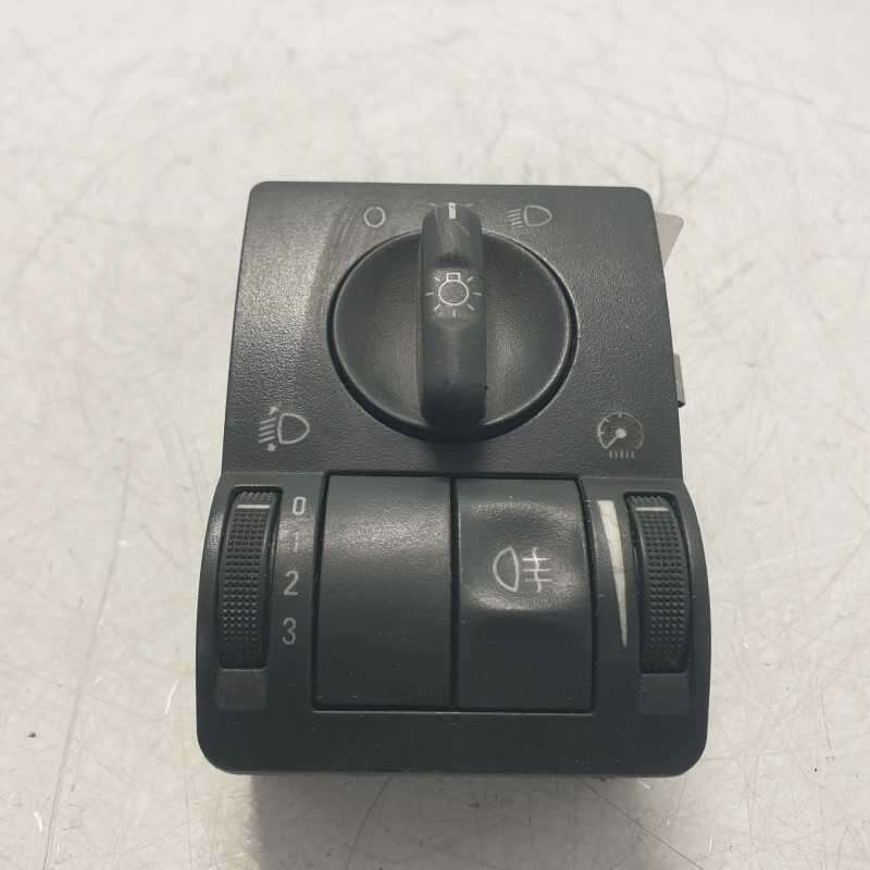 0524119 Gruppo comandi interruttore pulsanti fari Opel Corsa C 2000-06 9116613/2