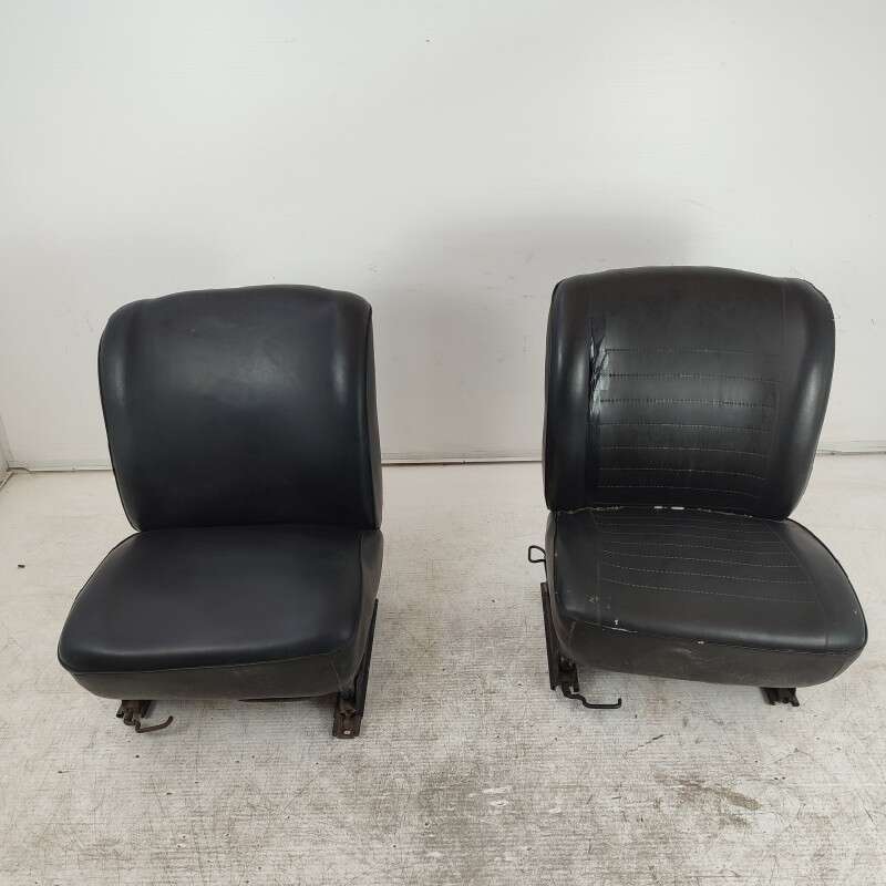 Tappezzeria sedili anteriori soltanto usurati Fiat 127 neri in pelle 1971-87 auto d'epoca