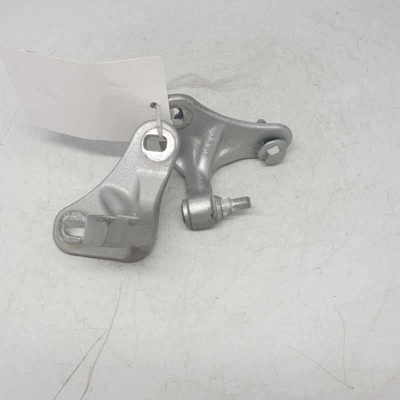 ISE0309 Cerniere portiera ant dx Mercedes AG MB W209 1.8B 271940 2004