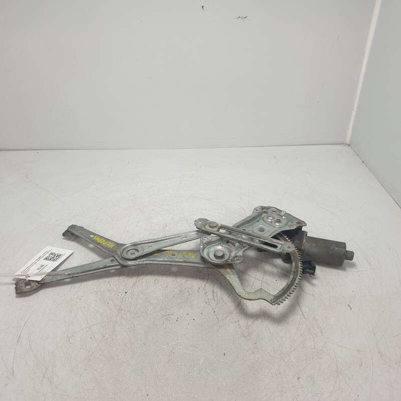 0130821708 motorino cremagliera alzavetro alzacristallo Mercedes W202 Classe C anteriore sinistro