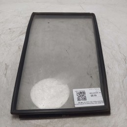 43r-00033 Vetro fisso finestrino portiera post dx Mitsubishi Pajero V20 II serie 4x4 1991-99