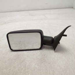 Specchietto retrovisore...