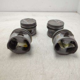 002 26 00 kit 4 pistoni Mercedes W124 W201 190 2.5 D TD 87mm