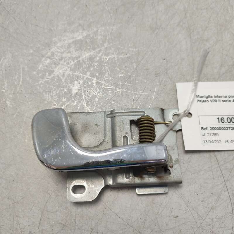 Maniglia interna portiera post dx Mitsubishi Pajero V20 II serie 4x4 1991-99
